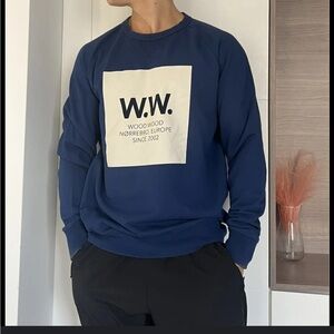 Wood Wood Men's Medium Navy Blue Sweatshirt with pocket